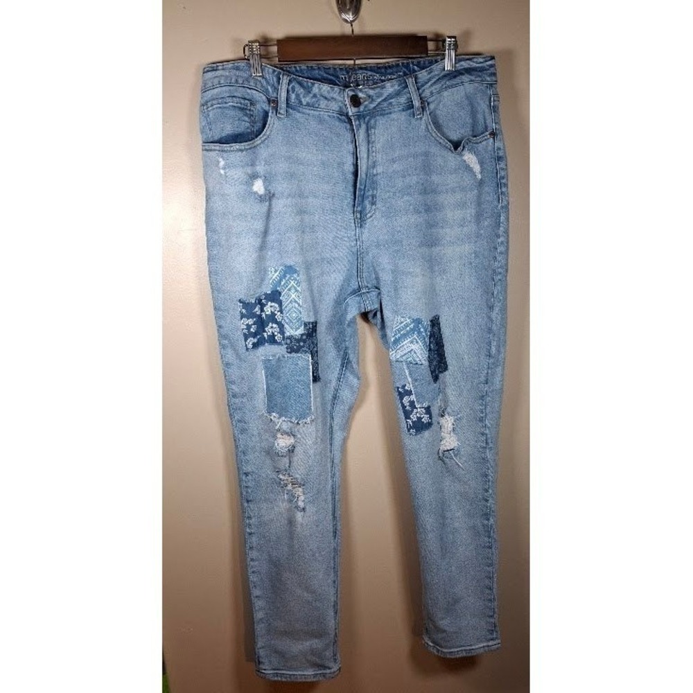 Maurices M Jeans Womens 16 Light Wash Patchwork Distressed High Rise Straight